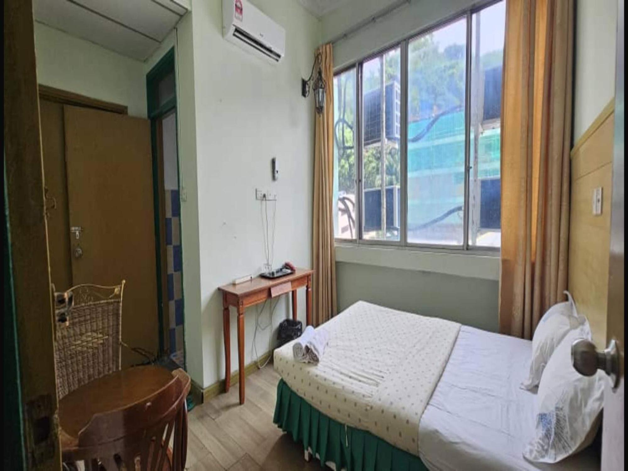 Oyo 90979 Sianglory Inn Κότα Κιναμπαλού Εξωτερικό φωτογραφία